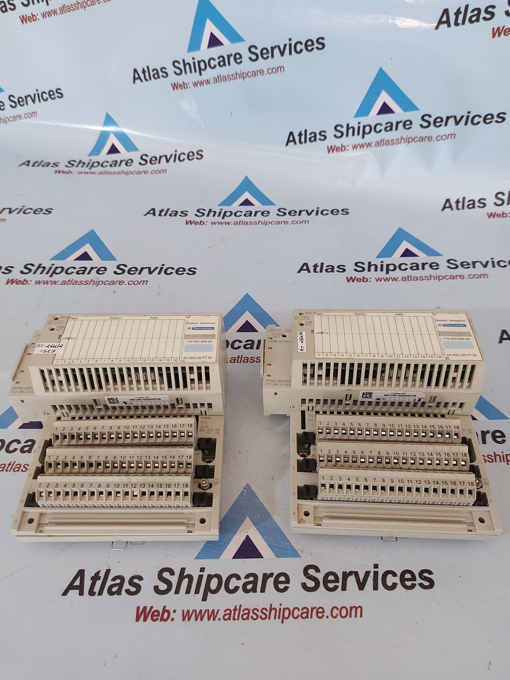 Schneider Electric TSX MOMENTUM 170ADI35000 I/O Base Module 24Vdc-32Pt In